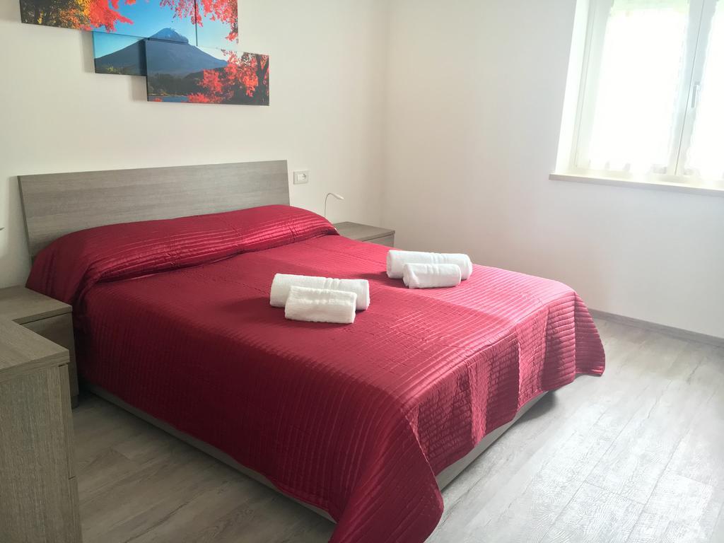 Cosy Torri Apartments Torri Del Benaco Extérieur photo
