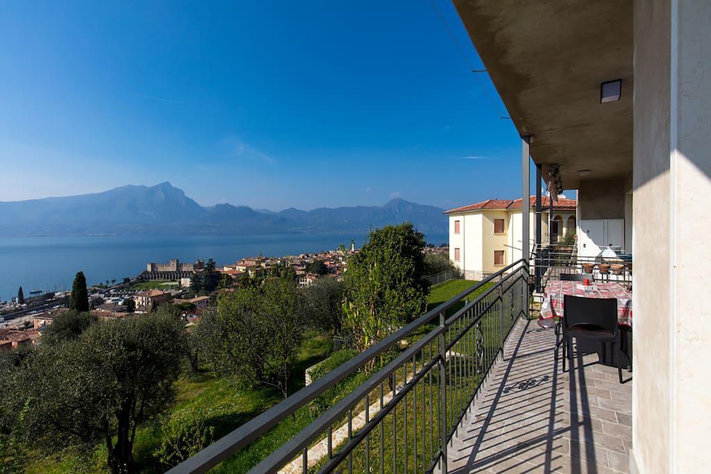 Cosy Torri Apartments Torri Del Benaco Extérieur photo