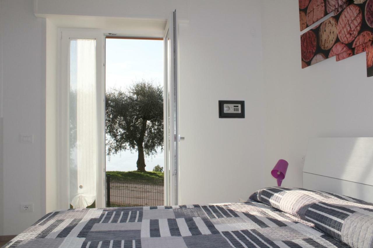Cosy Torri Apartments Torri Del Benaco Extérieur photo