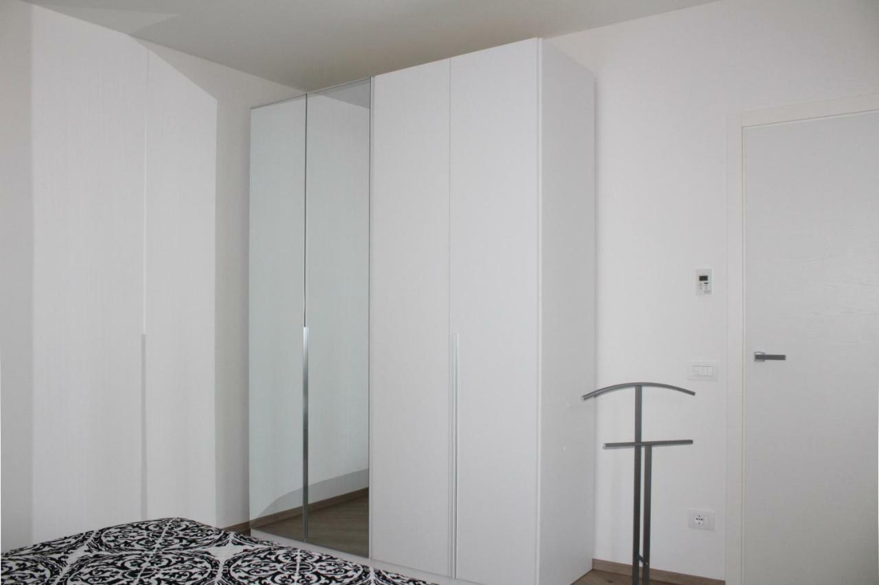 Cosy Torri Apartments Torri Del Benaco Extérieur photo