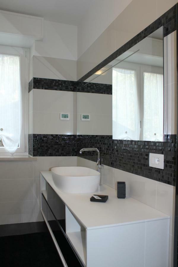 Cosy Torri Apartments Torri Del Benaco Extérieur photo